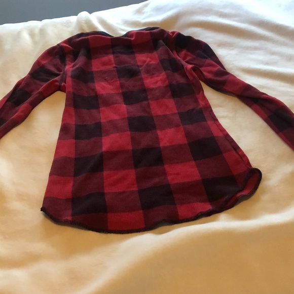 Women’s small old navy t-shirt - Picture 5 of 6